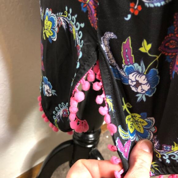 Tracy Negoshian Tiana Black Paisley floral shift dress size Medium NWT - Picture 9 of 16